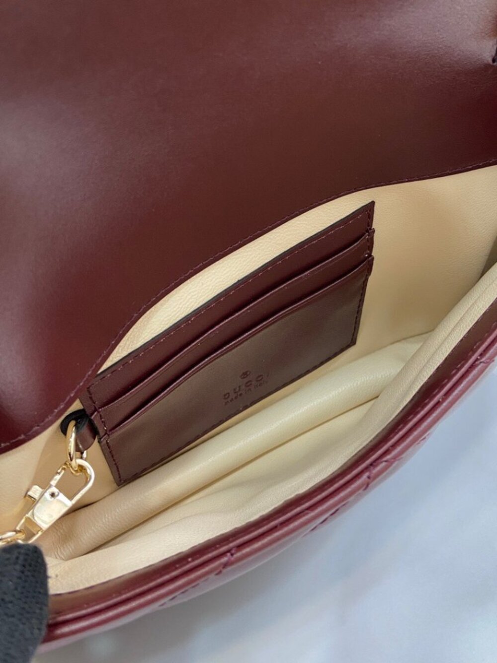 Gucci Red Bag - Picture 9 of 9